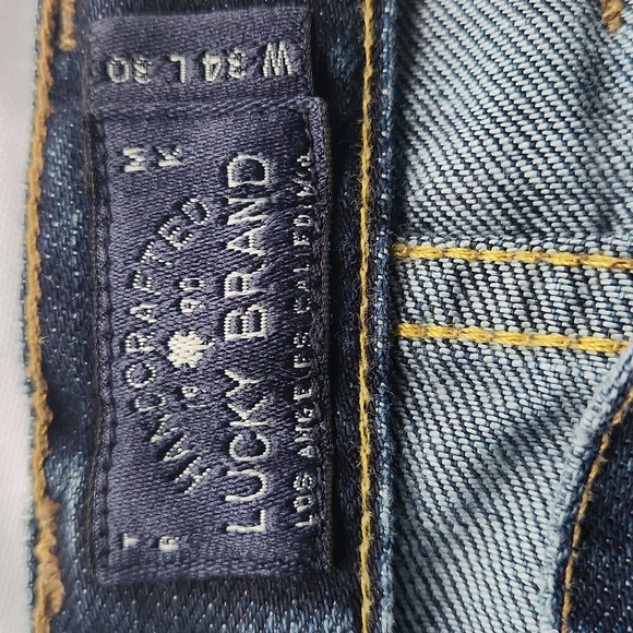 Lucky Brand Classic Blue Denim Jeans - Picture 3 of 6